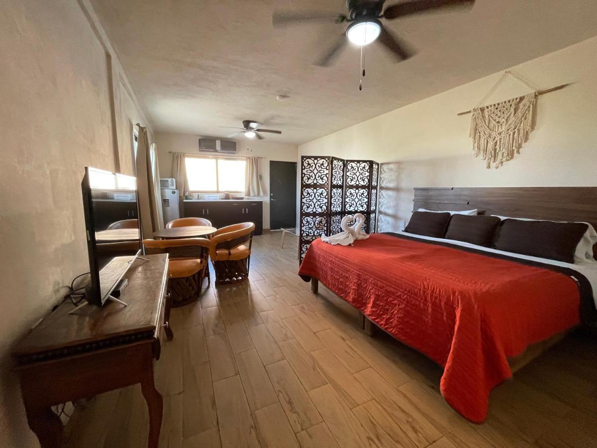 Suites Fenicia (Adults Only) Playa del Carmen Extérieur photo