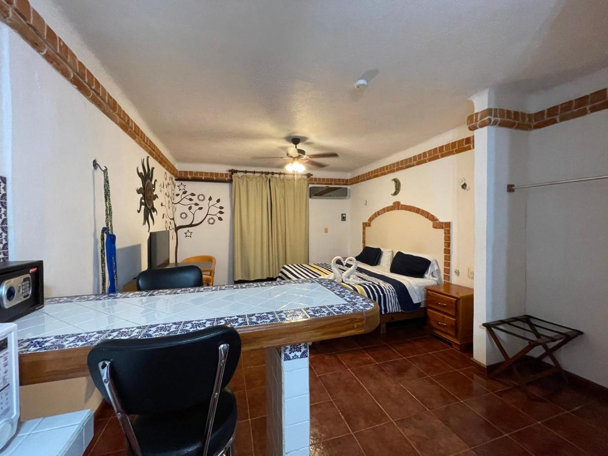 Suites Fenicia (Adults Only) Playa del Carmen Extérieur photo