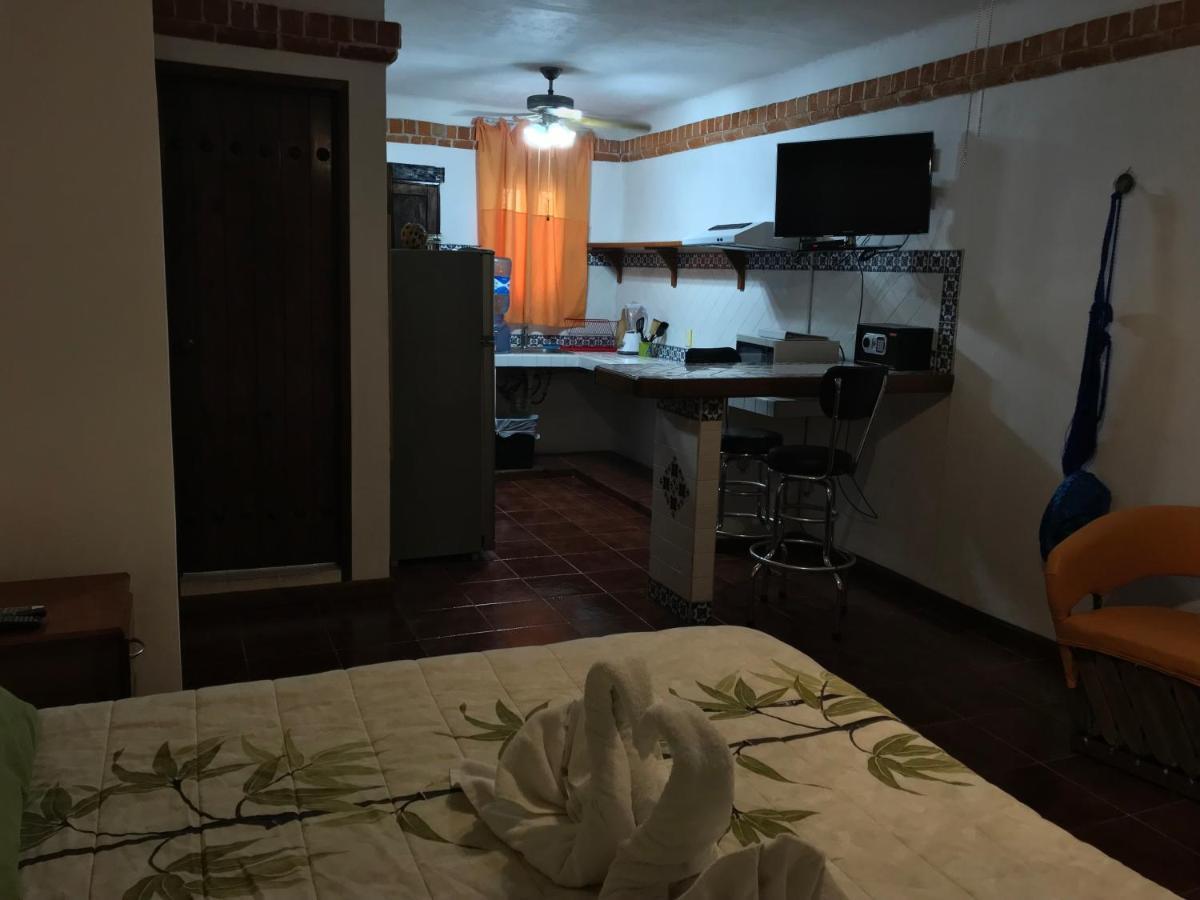 Suites Fenicia (Adults Only) Playa del Carmen Extérieur photo