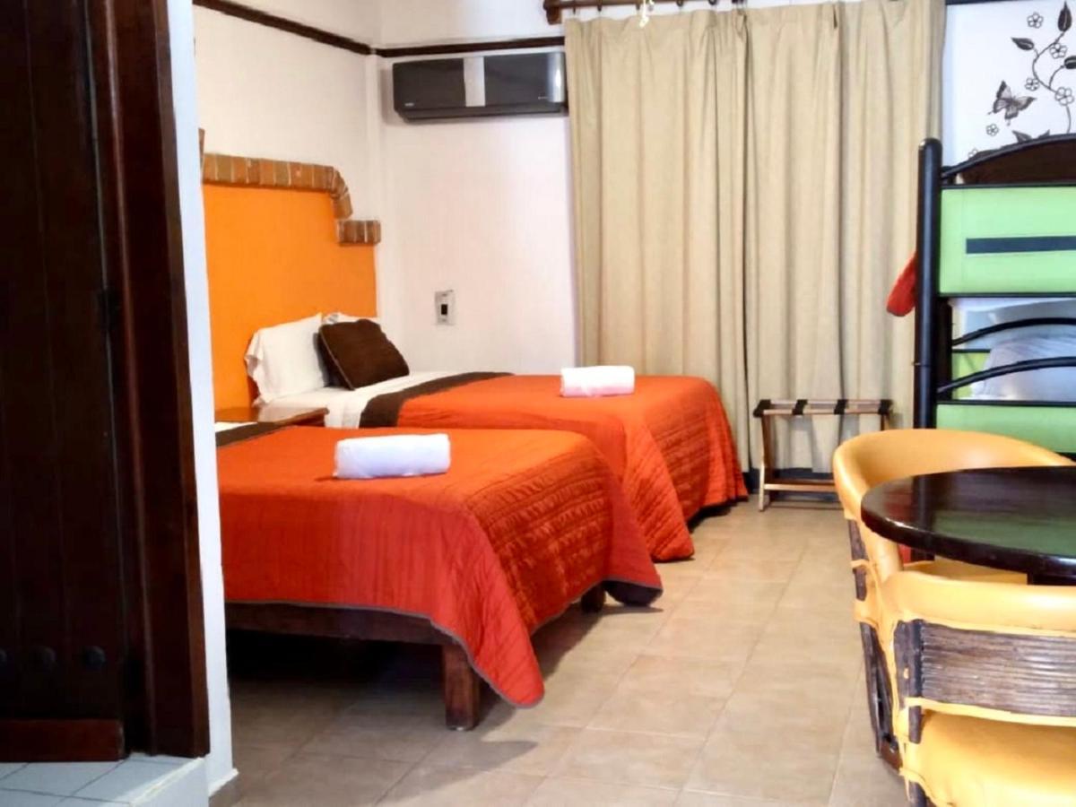 Suites Fenicia (Adults Only) Playa del Carmen Extérieur photo