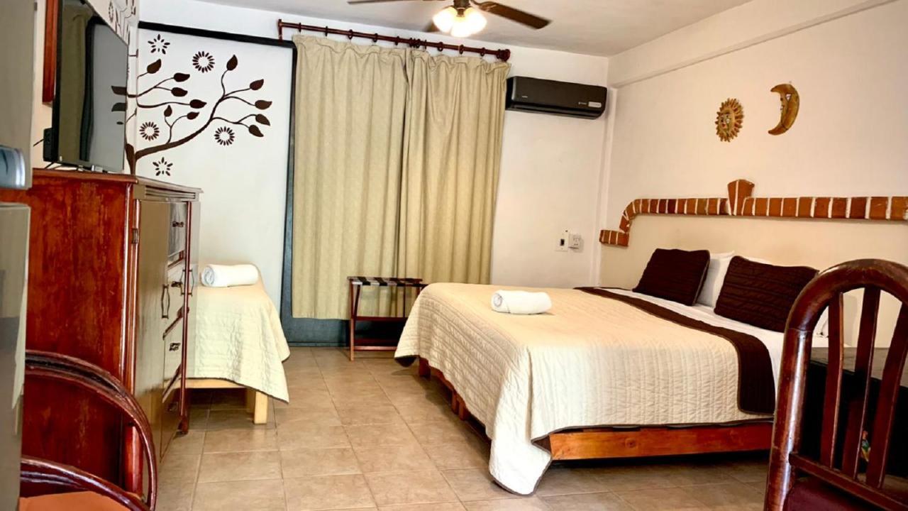 Suites Fenicia (Adults Only) Playa del Carmen Extérieur photo