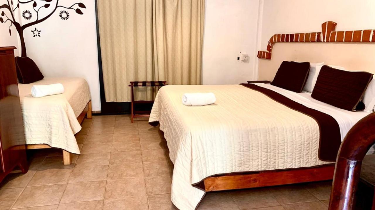 Suites Fenicia (Adults Only) Playa del Carmen Extérieur photo